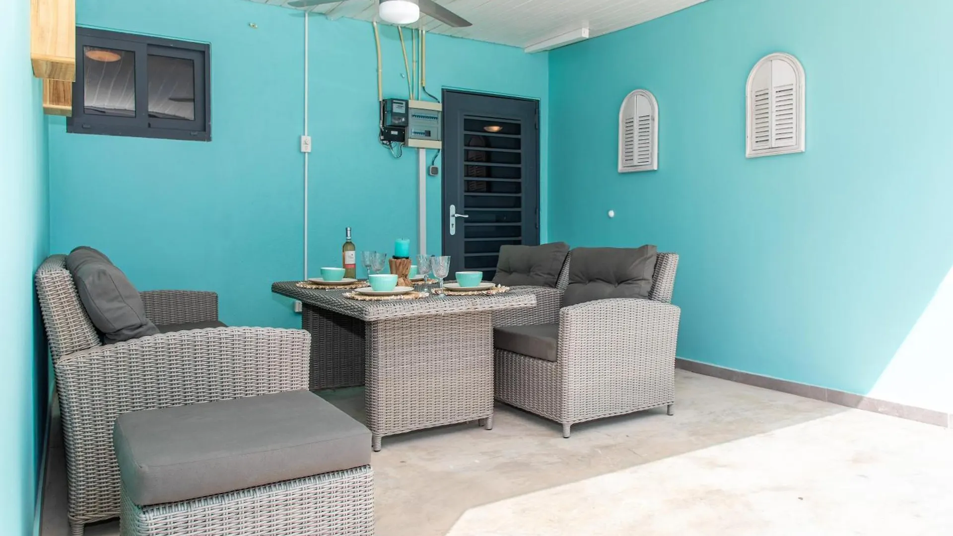 Playa Feliz Apartments Bonaire Бонайре, Синт-Эстатиус и Саба