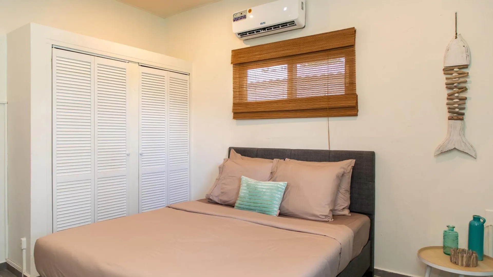Playa Feliz Apartments Bonaire Бонайре, Синт-Эстатиус и Саба