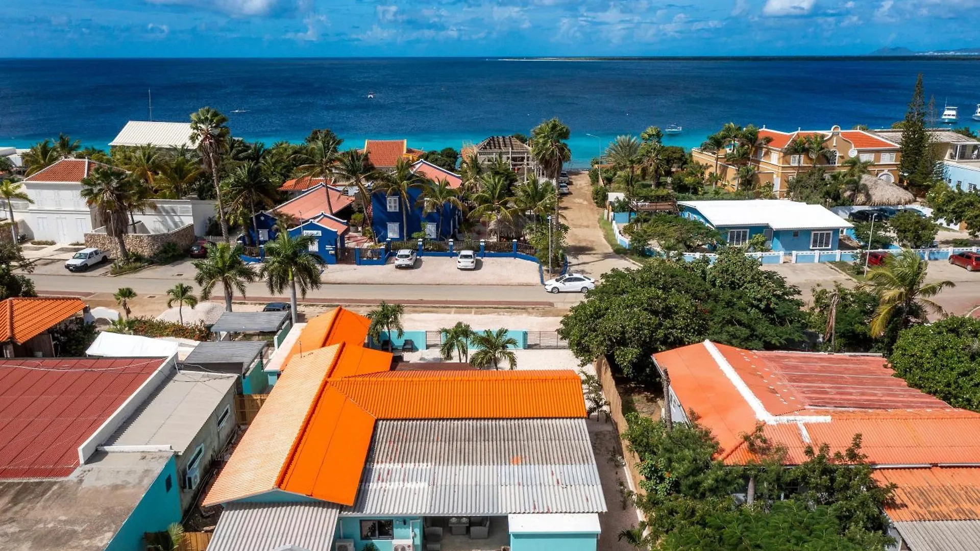 Playa Feliz Apartments Bonaire